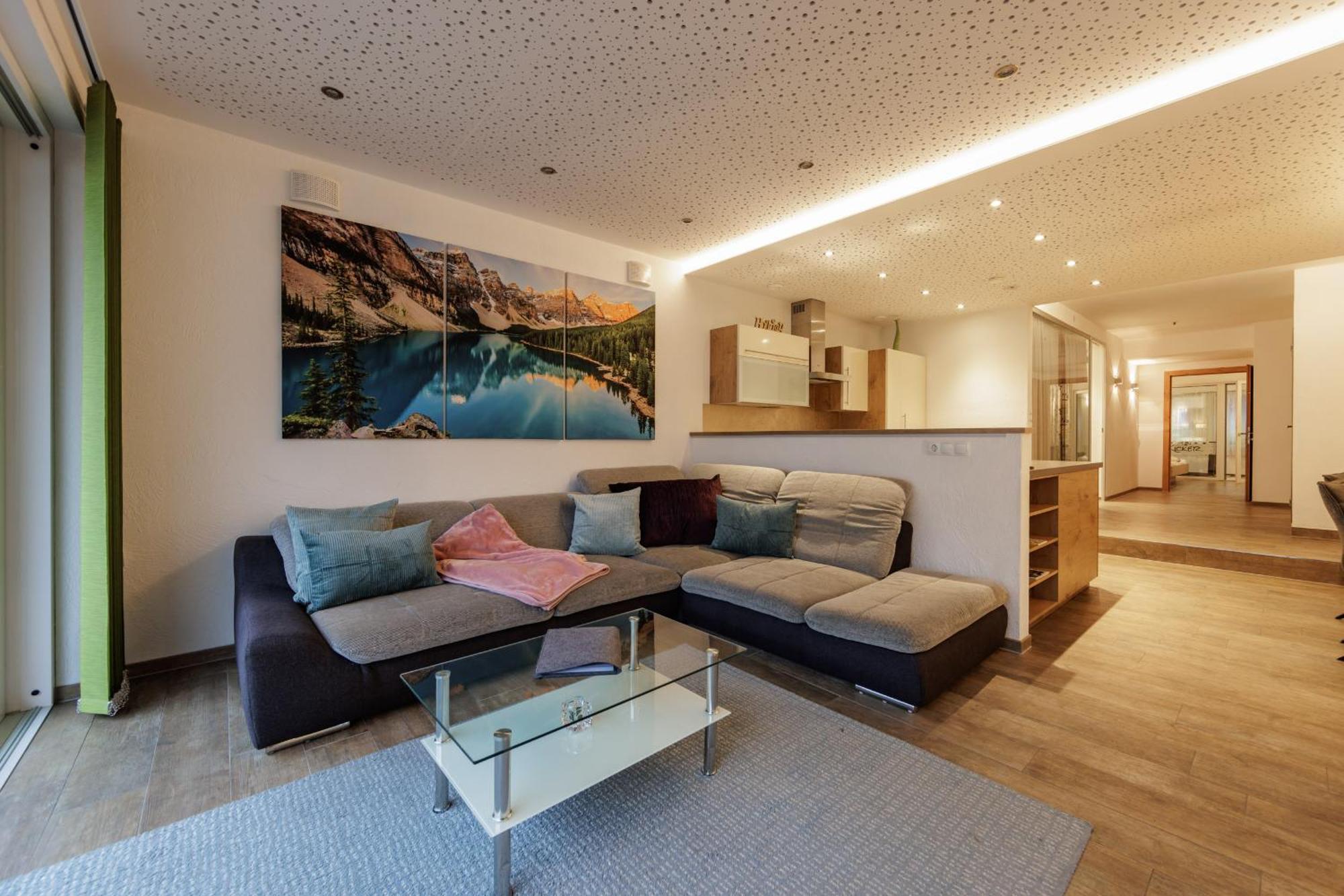 Apartmenthaus Goldeck Ried im Oberinntal Luaran gambar