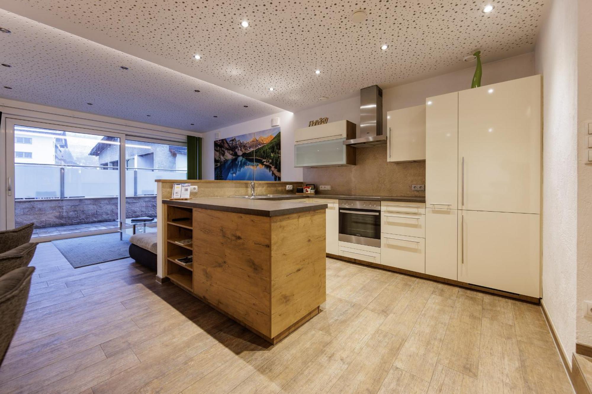 Apartmenthaus Goldeck Ried im Oberinntal Luaran gambar