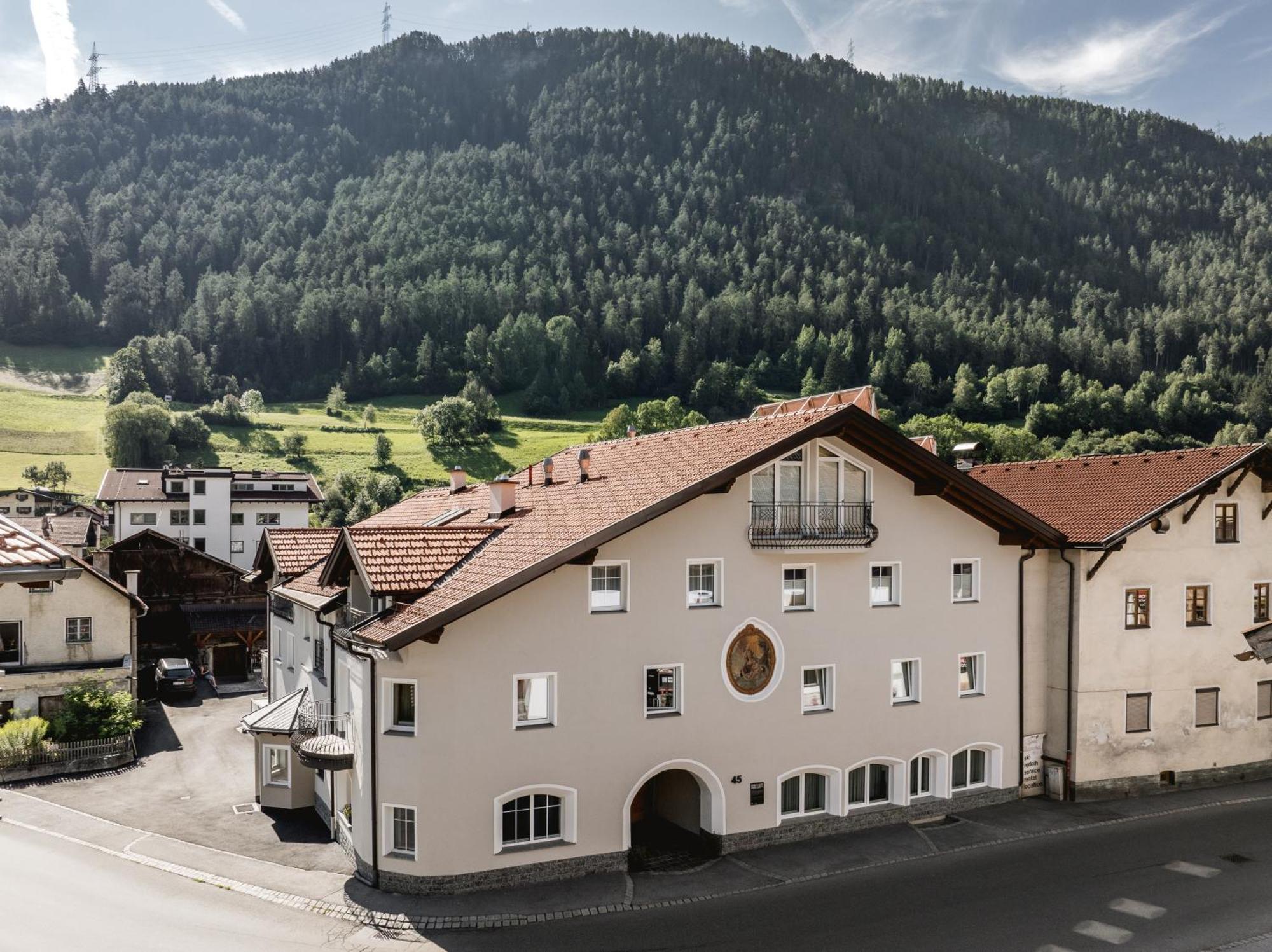Apartmenthaus Goldeck Ried im Oberinntal Luaran gambar